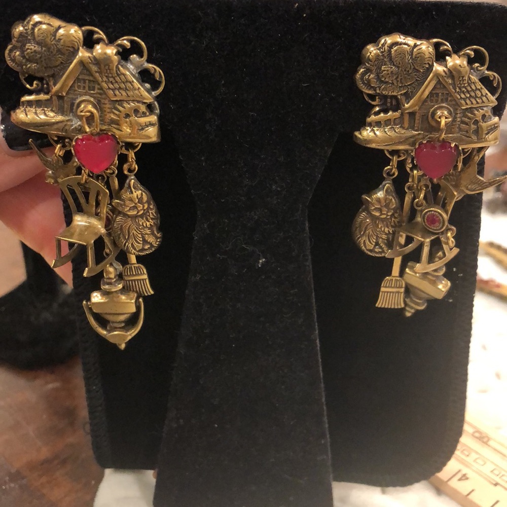 Vintage “Home Sweet Home” Earrings-Boutique